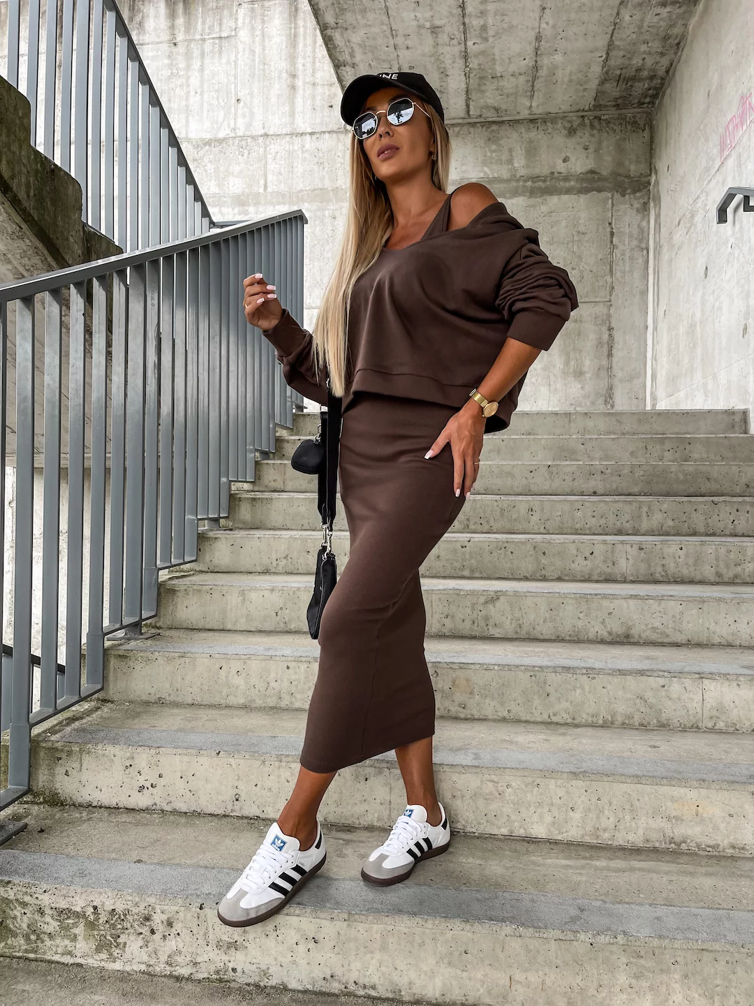 Sharon Set: Mouwloze Jurk en Hoodie
